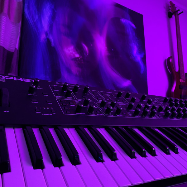Synth Prophet